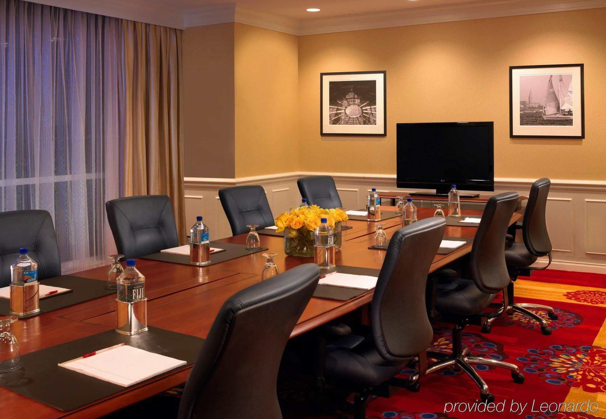 Wyndham Cleveland Airport Hotel Fasilitas foto